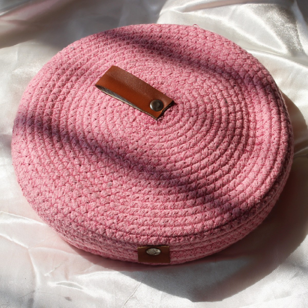 Cotton Candy Rope Crafted Serving Set with 4 Bowls (Size- 23*23*6 cm , Weight - 450 gm)