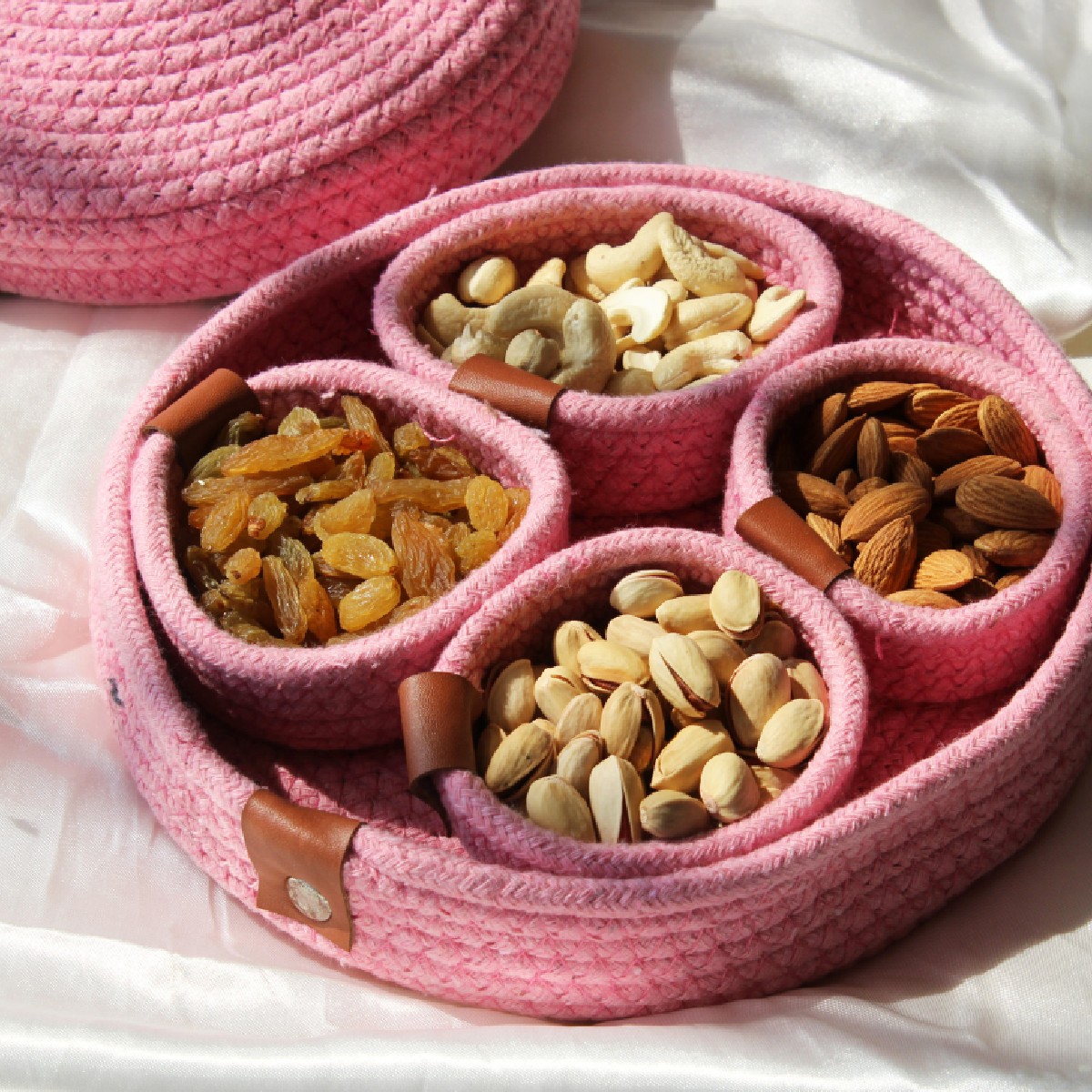 Cotton Candy Rope Crafted Serving Set with 4 Bowls (Size- 23*23*6 cm , Weight - 450 gm)