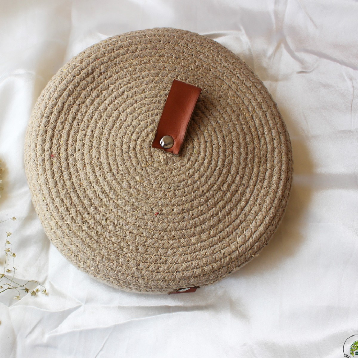 Warm Tan Rope Crafted Serving Set with 4 Bowls (Size- 23*23*6 cm , Weight - 450 gm)