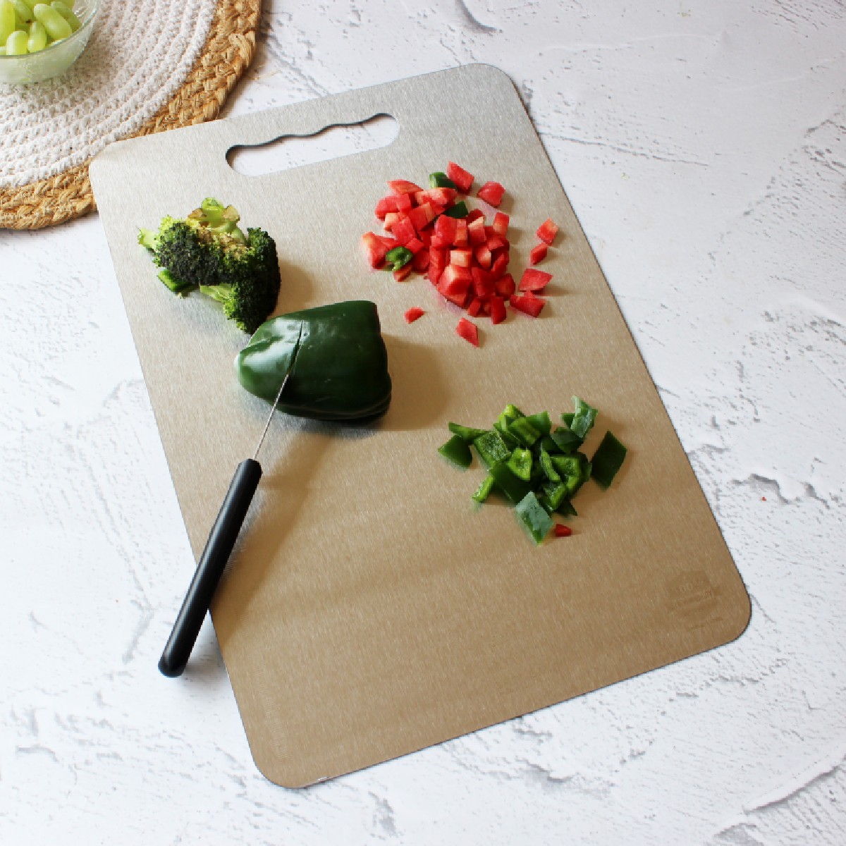 Stainless Steel Chopping Board with Grip Handle (10*14 Inches x 1MM (Height) )