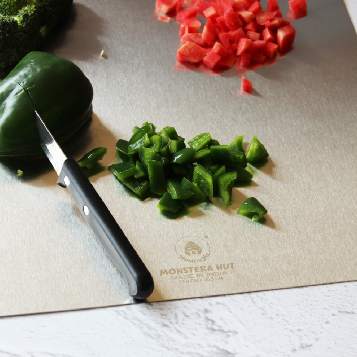 Stainless Steel Chopping Board with Grip Handle (12*14 Inches x 1MM (Height) )