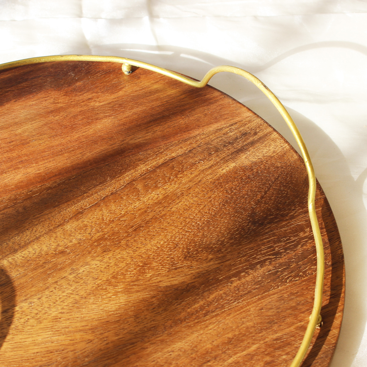 Minimalist Hoop Handle Round Acacia Platter