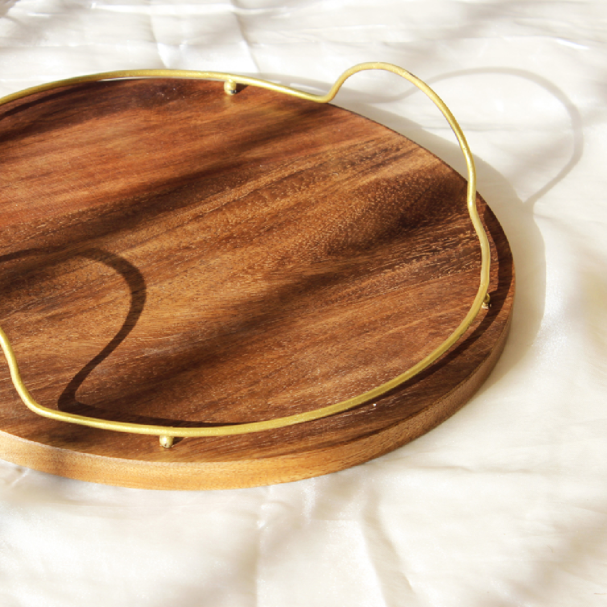 Minimalist Hoop Handle Round Acacia Platter