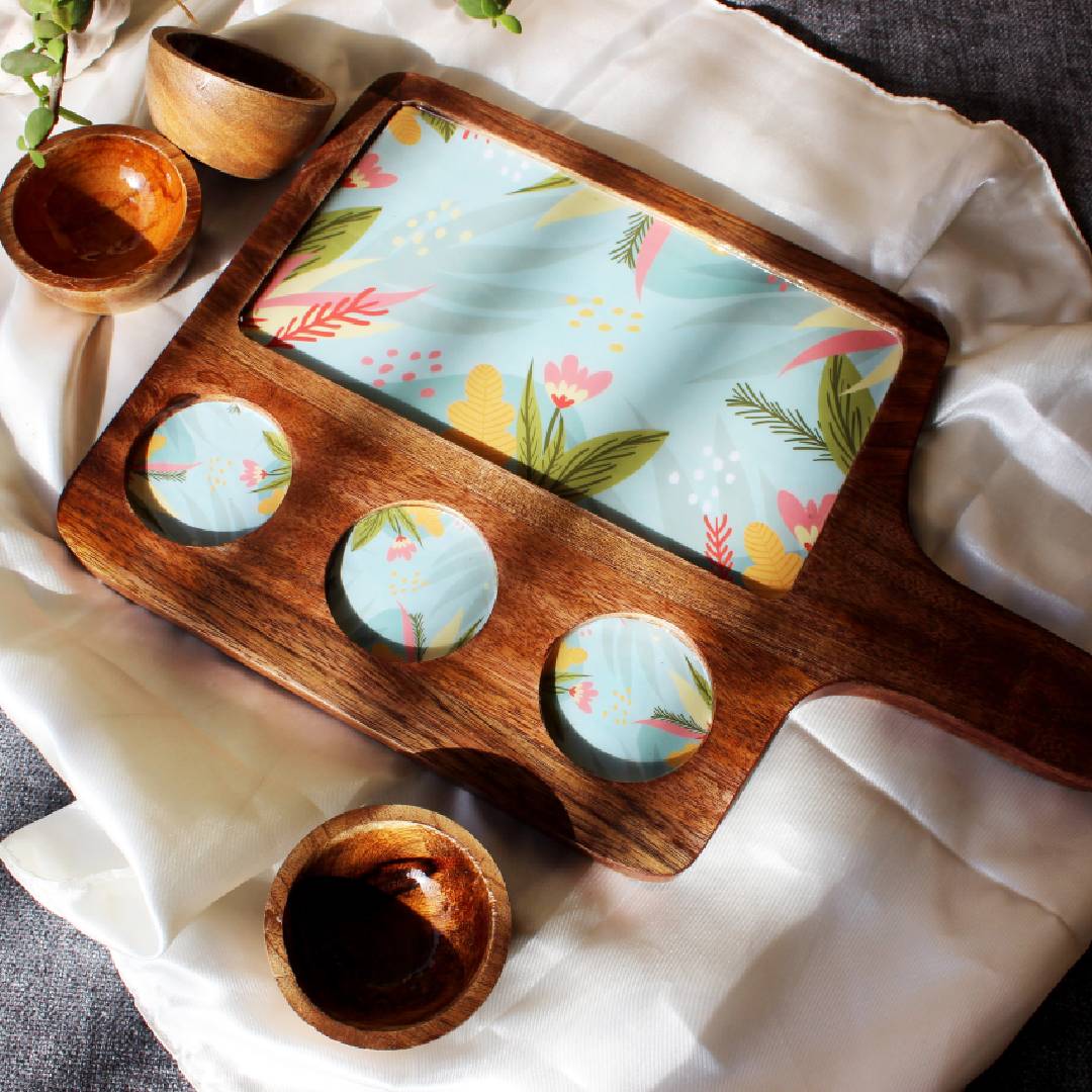 Brezzy Skyline Wooden Platter with 3 Dip Bowls