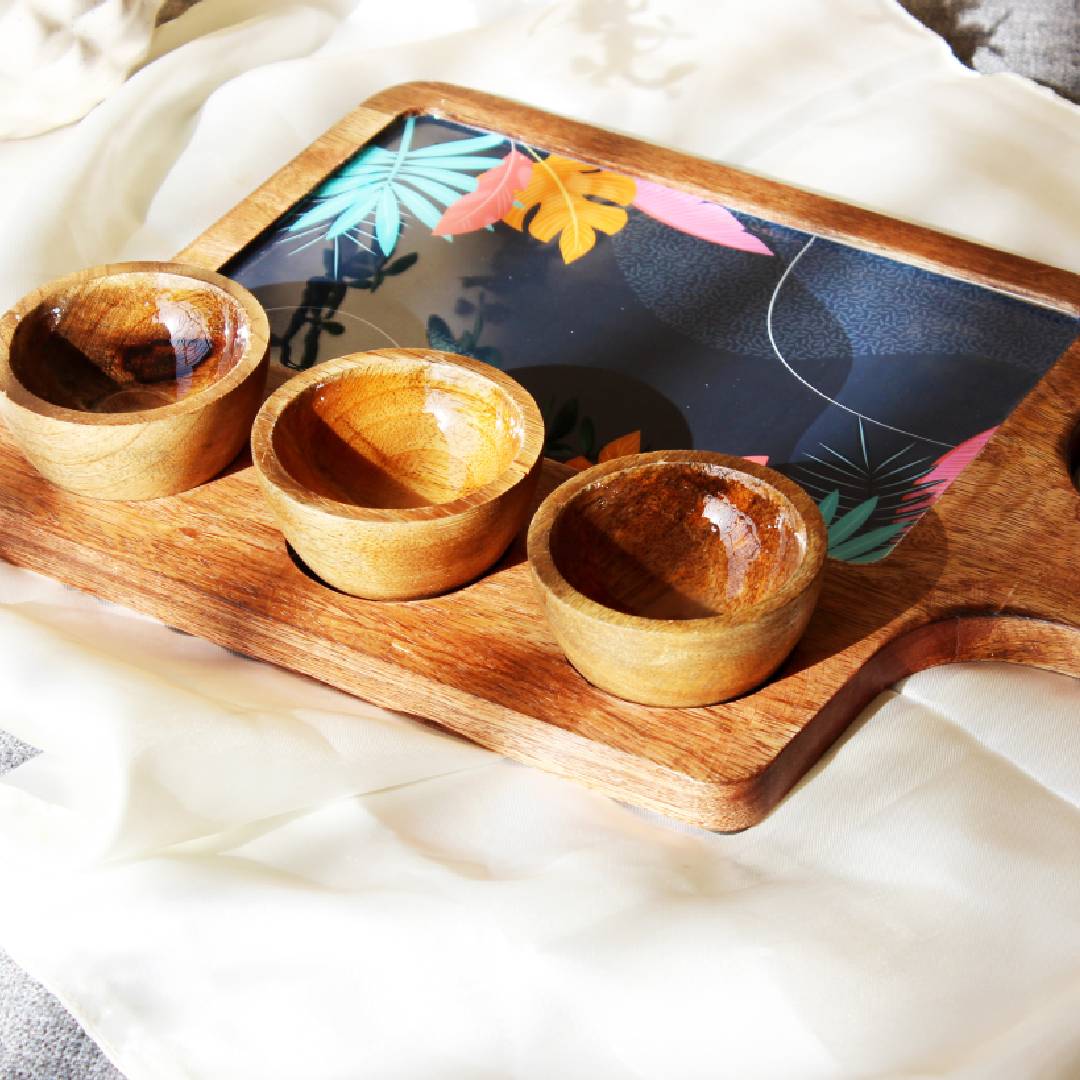 Indigo Impress Wooden Platter with 3 Dip Bowls