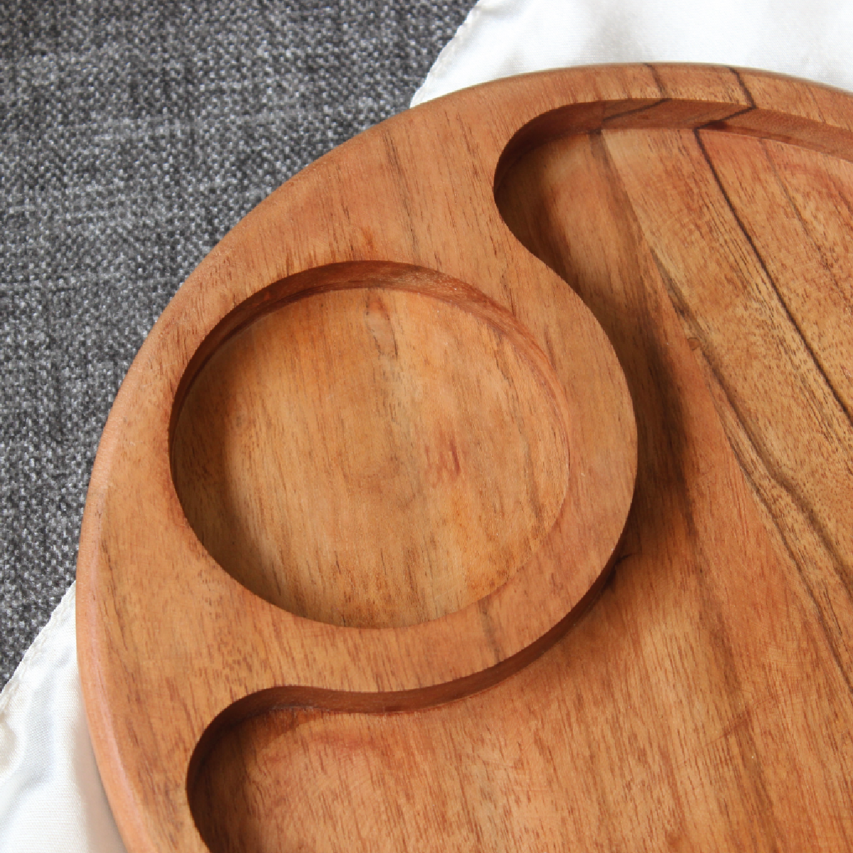 Acacia Crescent Edge Tray