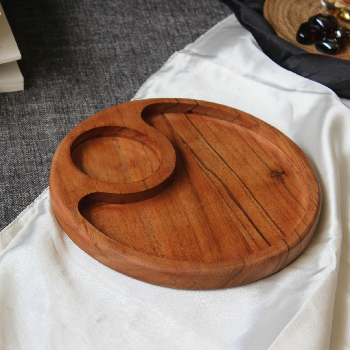 Acacia Crescent Edge Tray