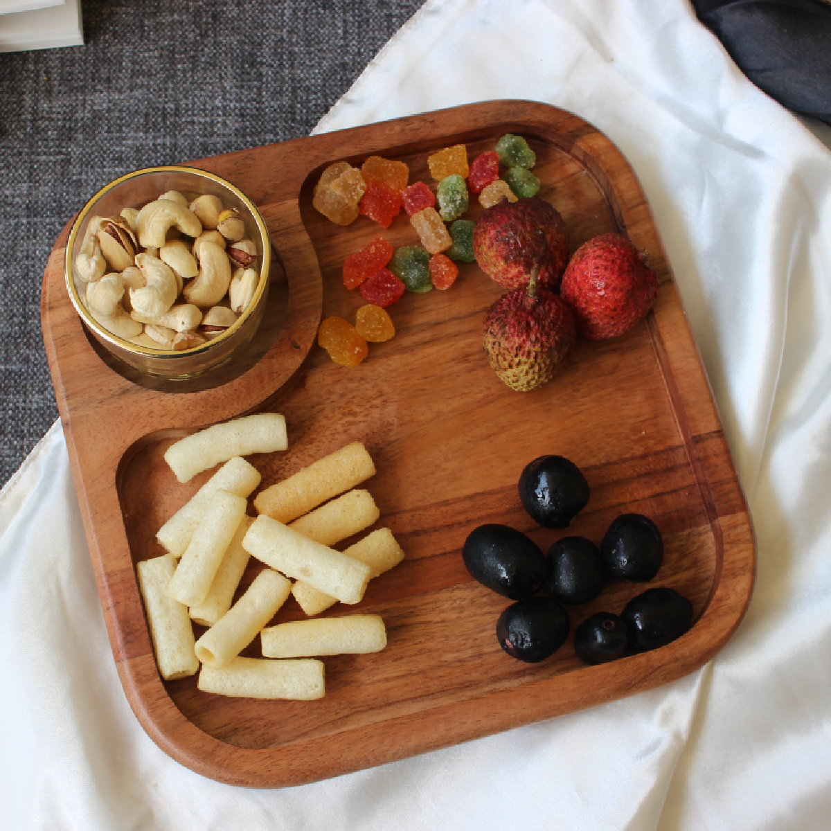 Acacia Corner Café Tray