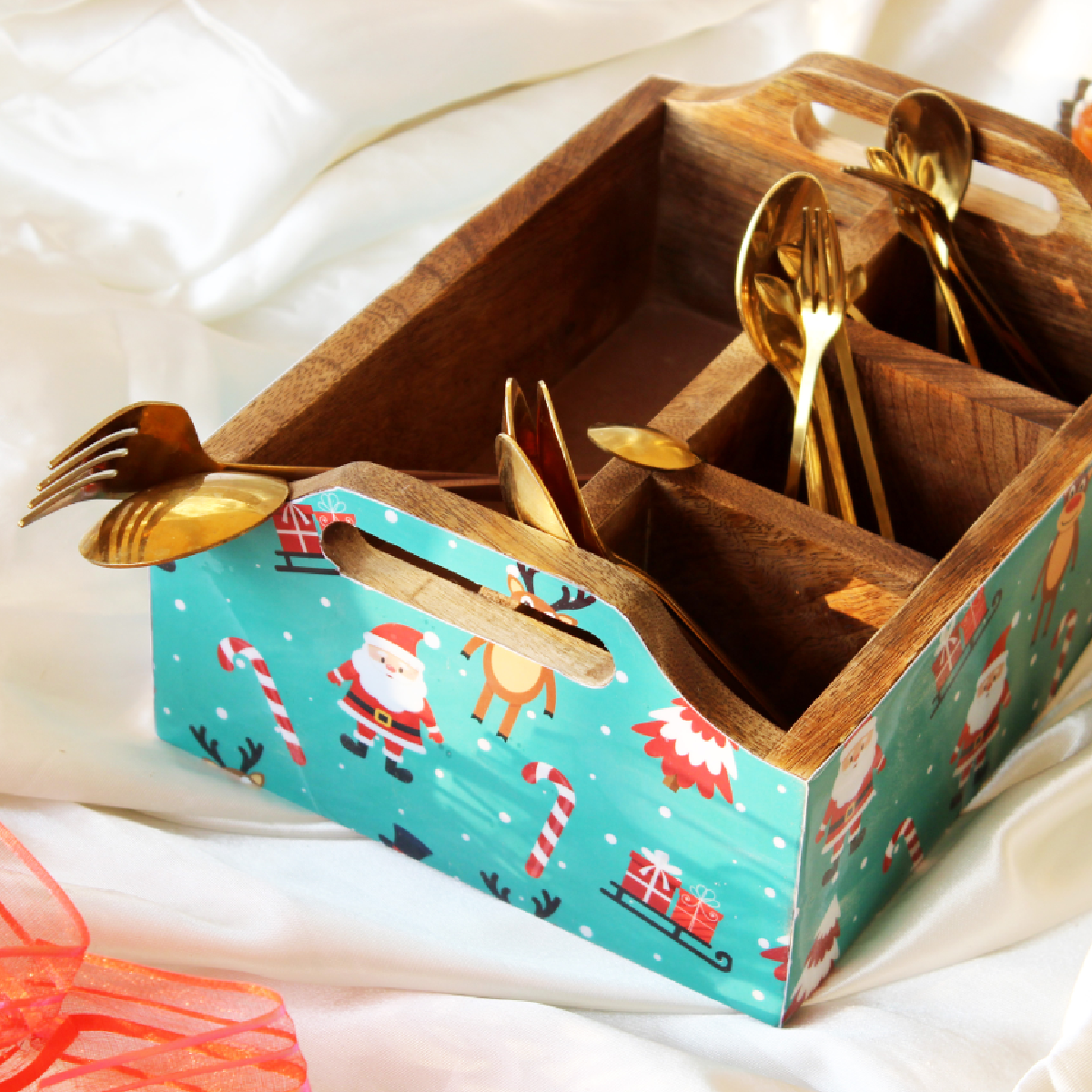 Jingle & Jolly MangoWood Cutlery Holder