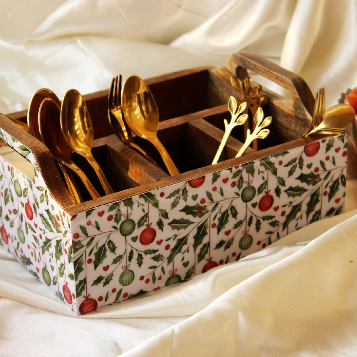 Holiday Hangings MangoWood Cutlery Holder