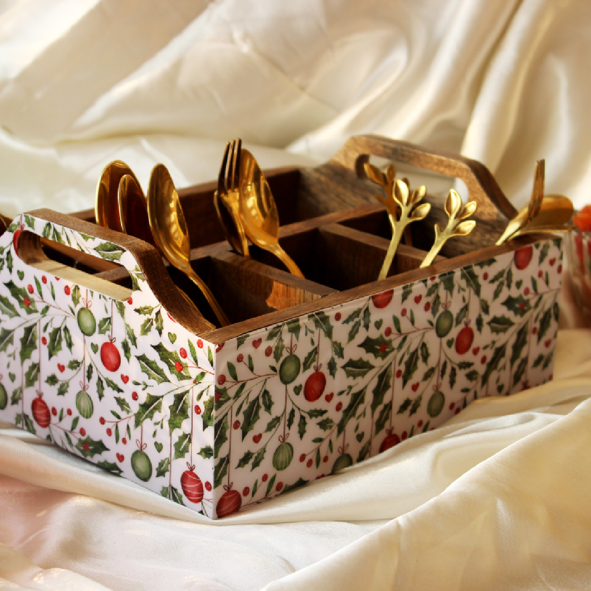 Holiday Hangings MangoWood Cutlery Holder
