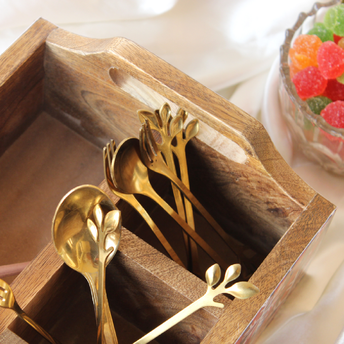 Snowflake Fantasy MangoWood Cutlery Holder