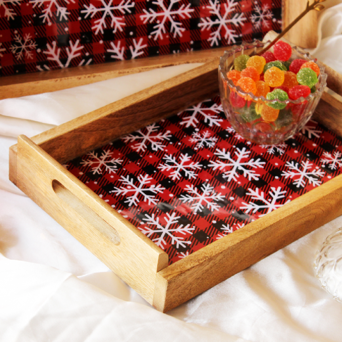 Snowflake Fantasy MangoWood Serving Tray