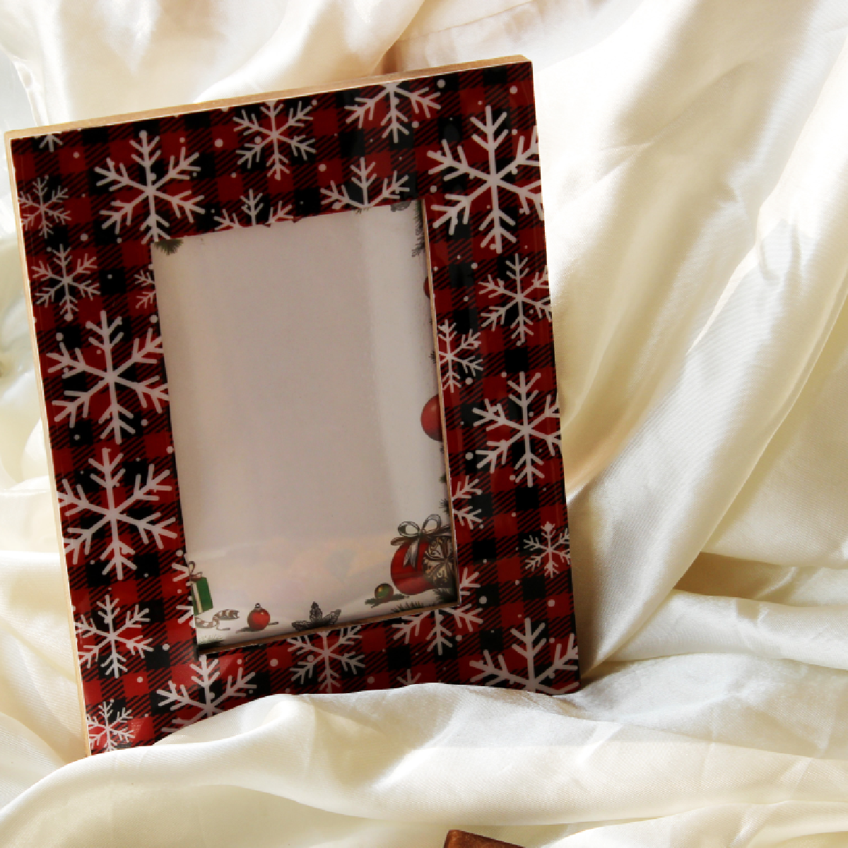 Snowflake Fantasy Wood Photoframe