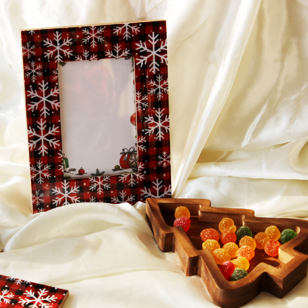 Snowflake Fantasy Wood Photoframe