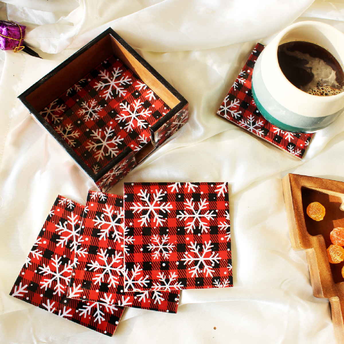 Snowflake Fantasy Wood Coasters Set with Holder